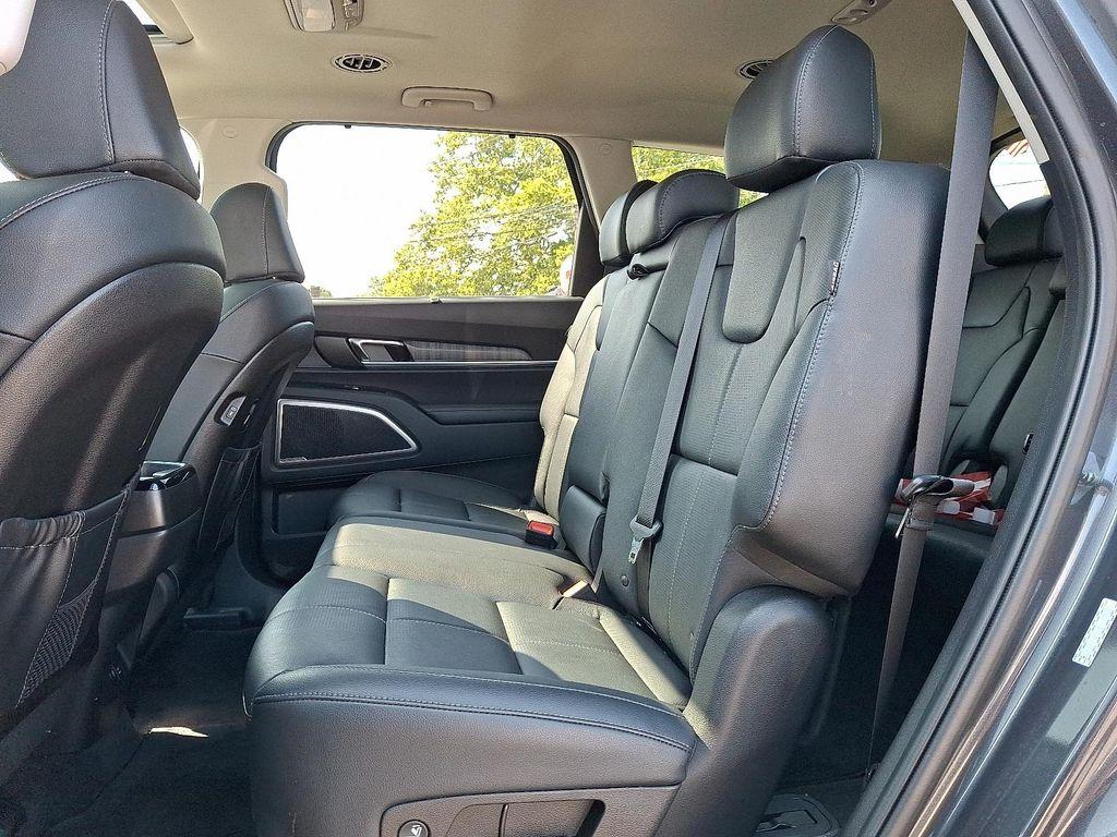 used 2024 Kia Telluride car, priced at $38,995