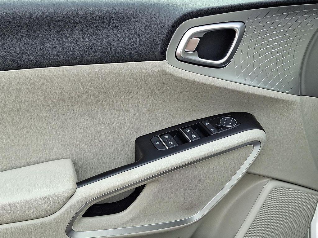 used 2023 Kia Soul car, priced at $17,995