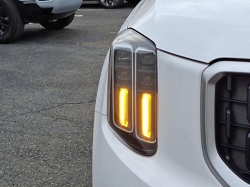 used 2024 Kia Telluride car, priced at $41,299