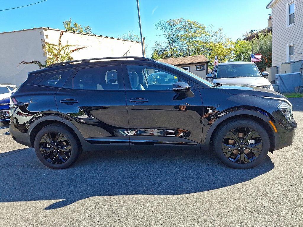used 2025 Kia Sportage car, priced at $30,995