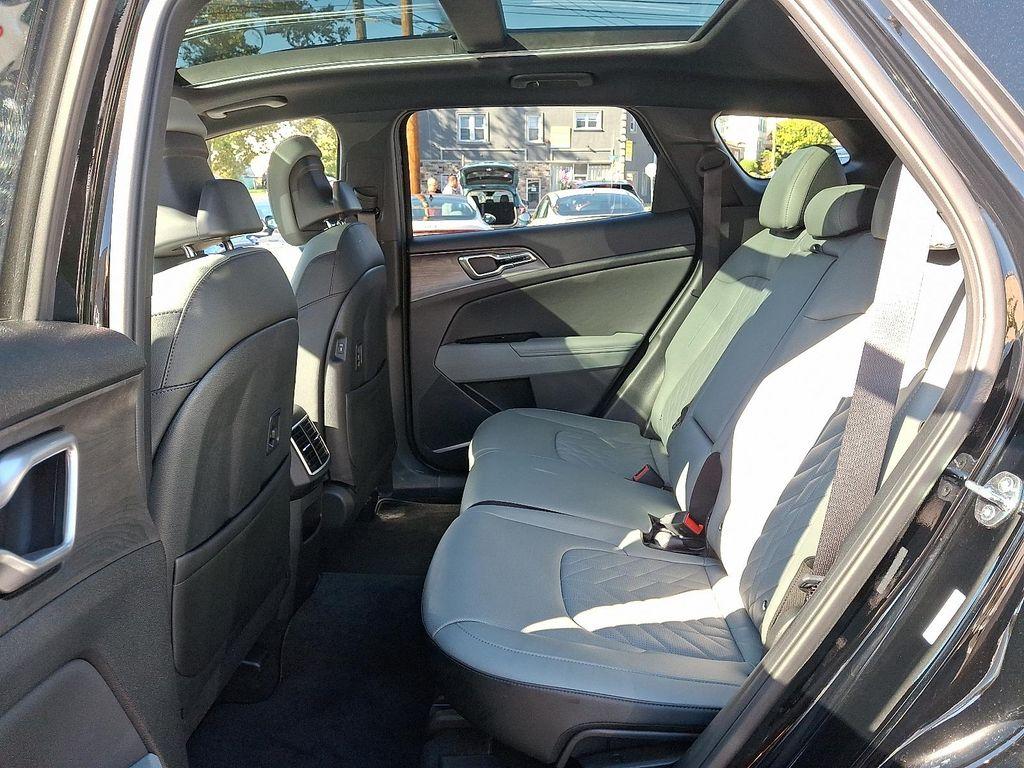 used 2025 Kia Sportage car, priced at $30,995