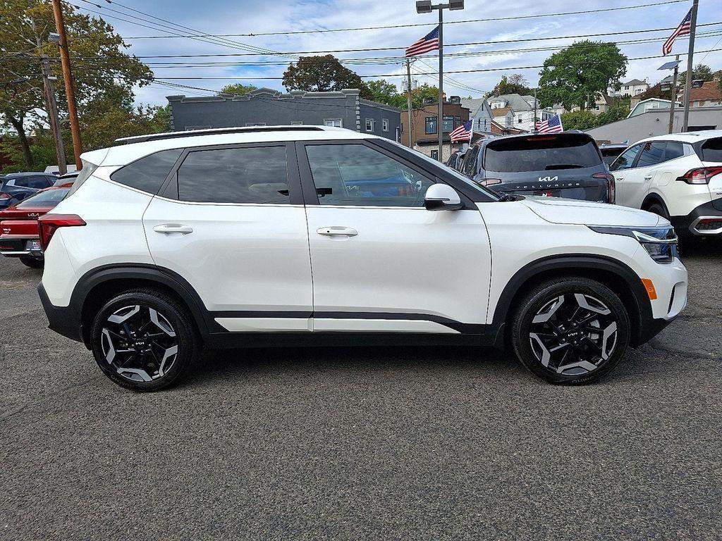 used 2024 Kia Seltos car, priced at $24,995