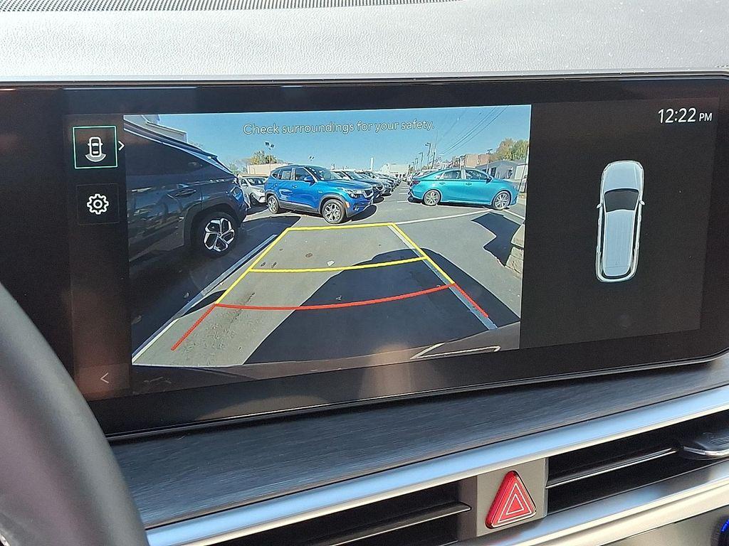 used 2025 Kia Sorento car, priced at $37,999