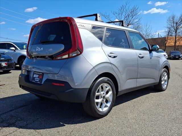 used 2022 Kia Soul car, priced at $17,223