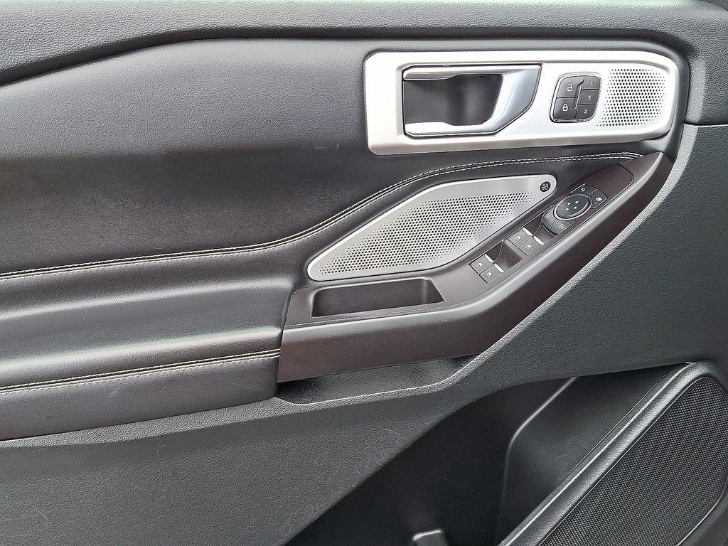 used 2020 Ford Explorer car, priced at $26,895