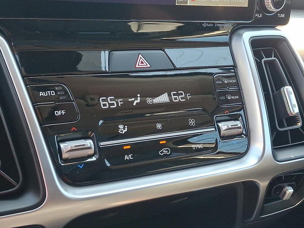 used 2022 Kia Sorento car, priced at $28,495