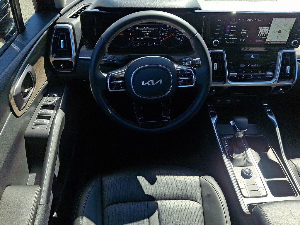 used 2022 Kia Sorento car, priced at $28,495