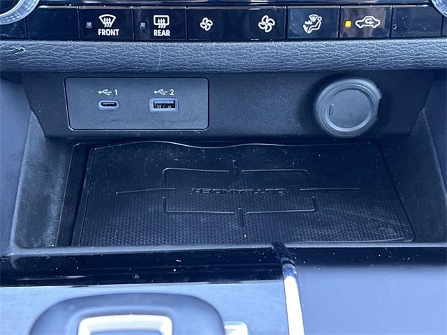 used 2023 Mitsubishi Outlander car, priced at $19,994