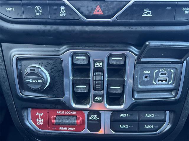 used 2022 Jeep Gladiator car, priced at $33,574