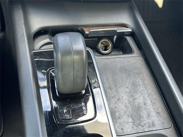 used 2022 Volvo XC60 car, priced at $29,634
