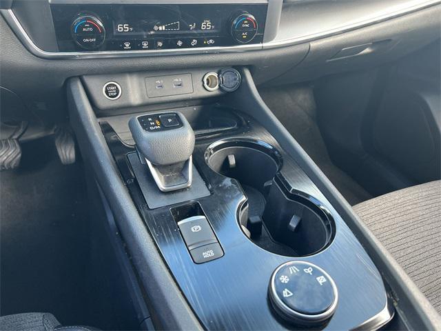 used 2023 Nissan Rogue car, priced at $18,899