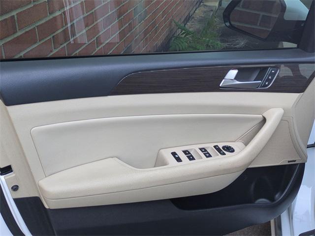 used 2018 Hyundai Sonata Hybrid car, priced at $13,499