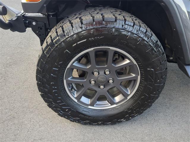 used 2021 Jeep Gladiator car, priced at $30,426