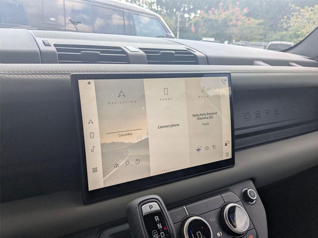 new 2025 Land Rover Defender car