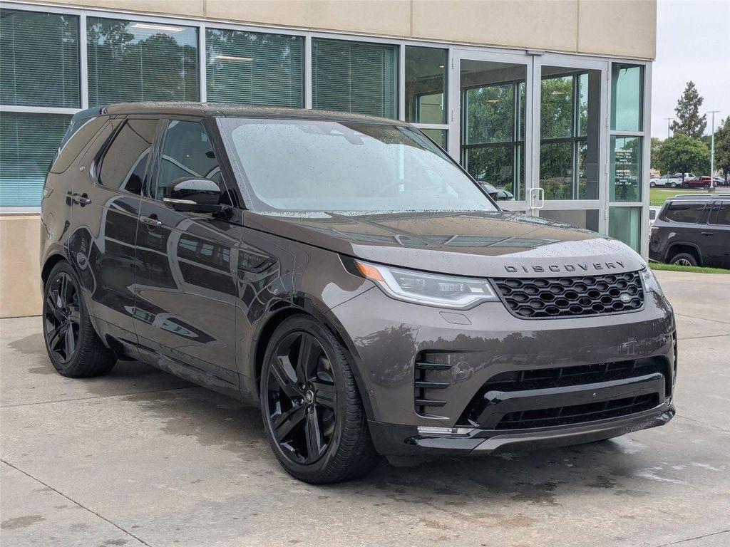 new 2025 Land Rover Discovery car, priced at $73,478
