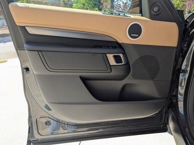 new 2025 Land Rover Discovery car, priced at $86,753