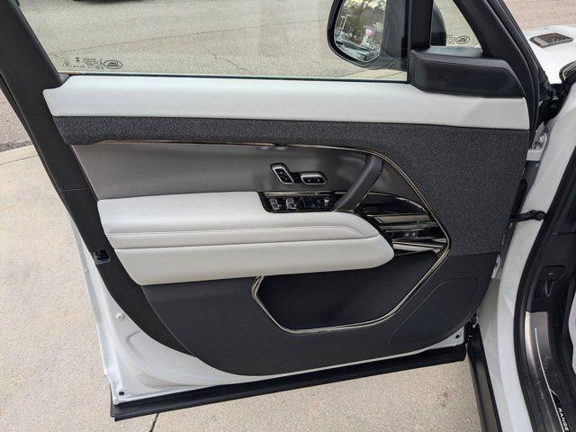 new 2025 Land Rover Range Rover Sport car, priced at $93,655