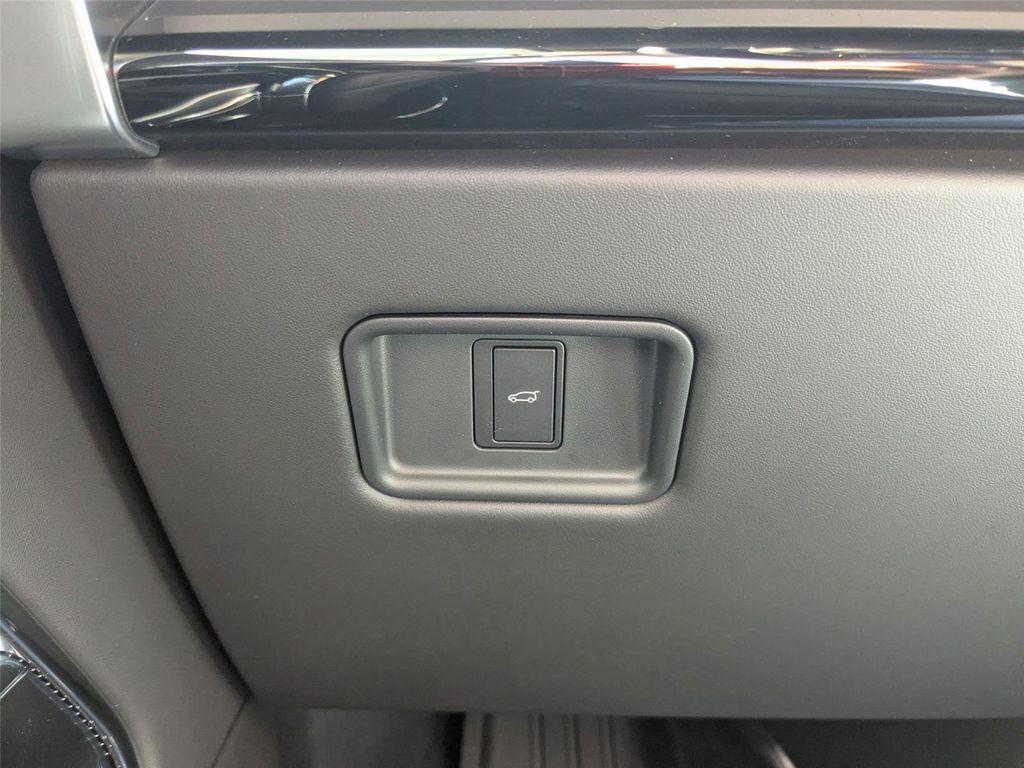 new 2025 Land Rover Range Rover car, priced at $174,670