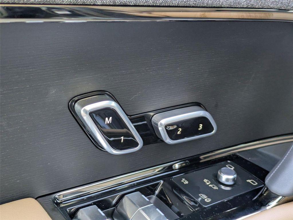 new 2025 Land Rover Range Rover Sport car, priced at $96,005