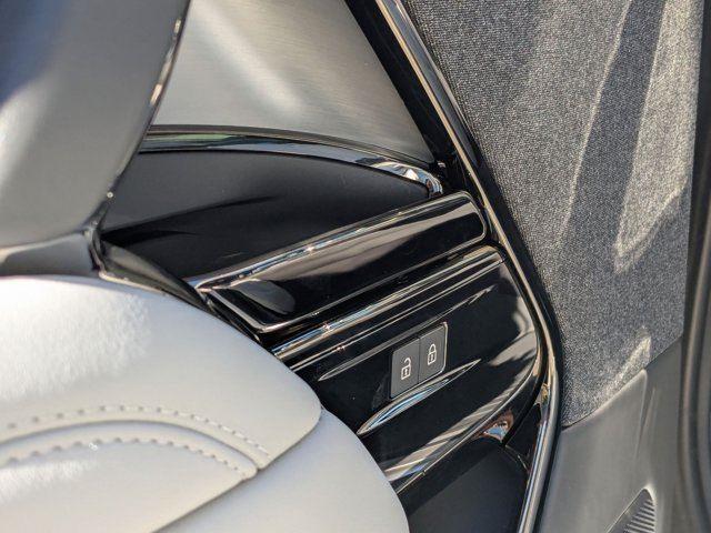 new 2025 Land Rover Range Rover Sport car, priced at $93,590