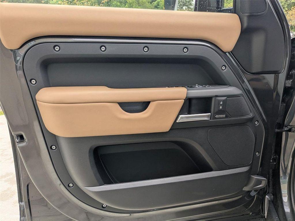 new 2025 Land Rover Defender car