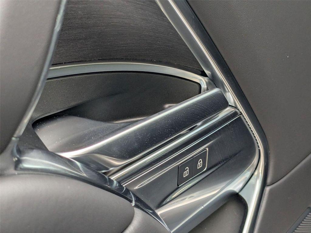 new 2025 Land Rover Range Rover car, priced at $138,100