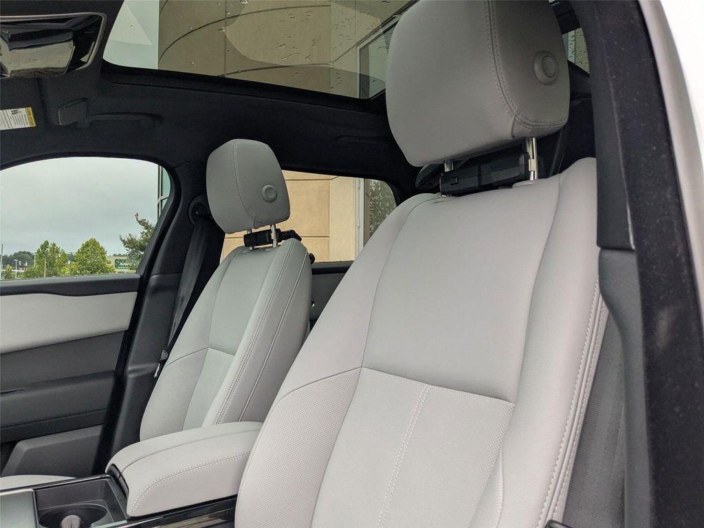new 2026 Land Rover Range Rover Velar car