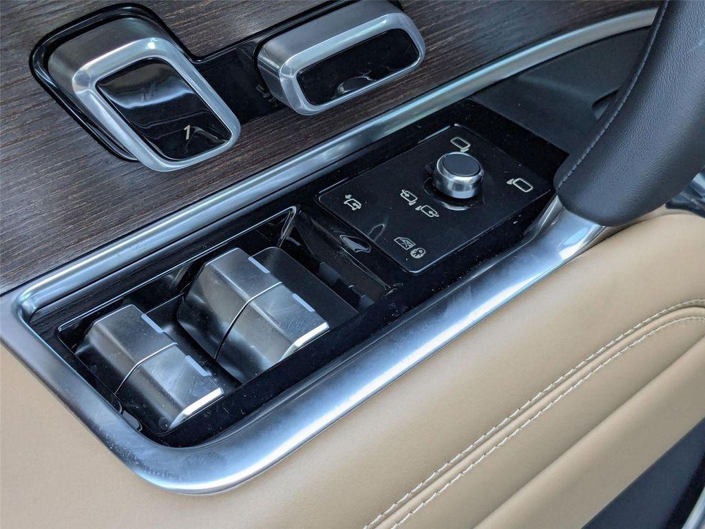 new 2025 Land Rover Range Rover car, priced at $129,210