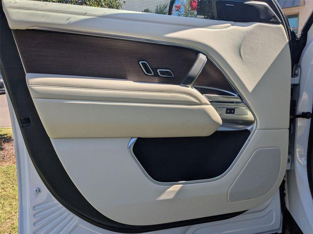 new 2025 Land Rover Range Rover car, priced at $131,025