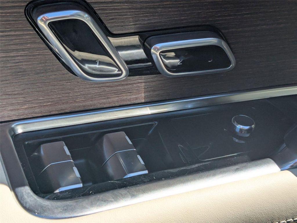 new 2025 Land Rover Range Rover car, priced at $131,025