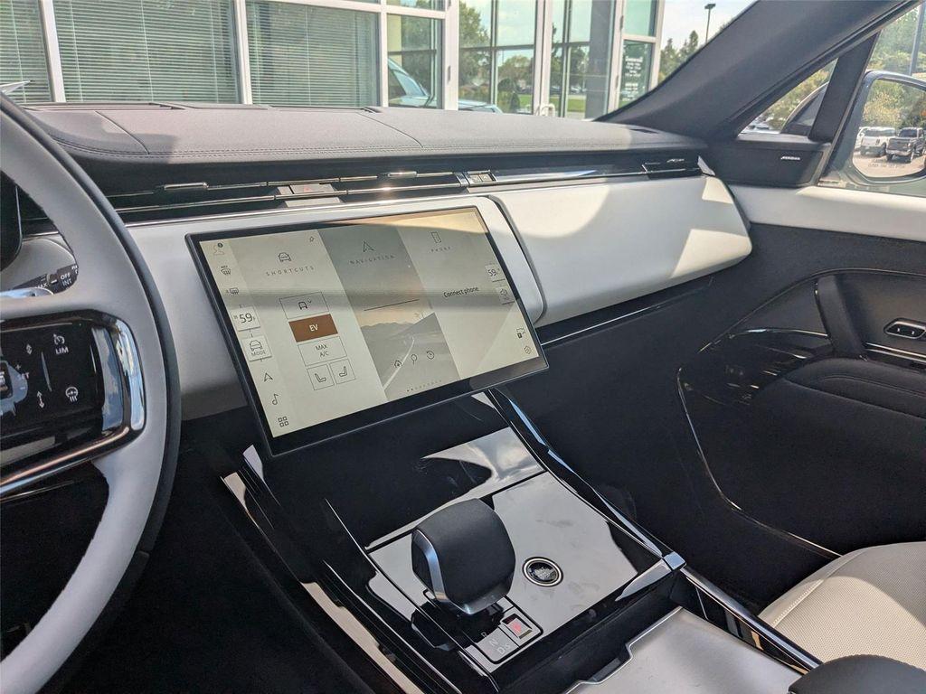 new 2025 Land Rover Range Rover Sport car, priced at $104,160