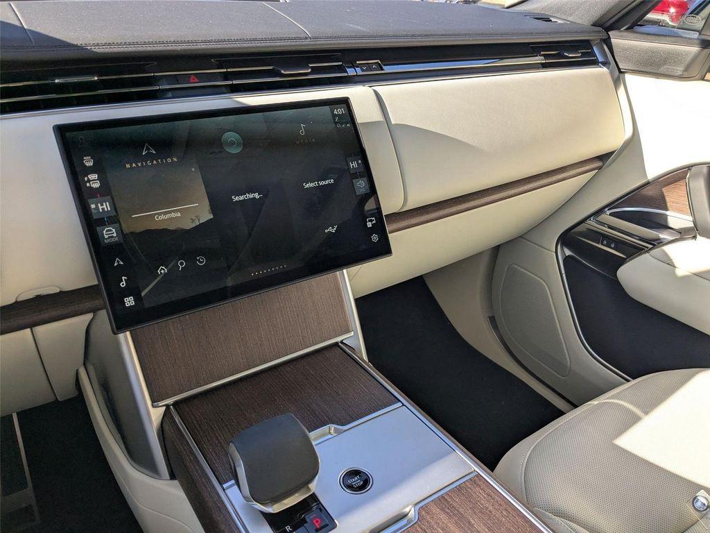 new 2025 Land Rover Range Rover car, priced at $145,630