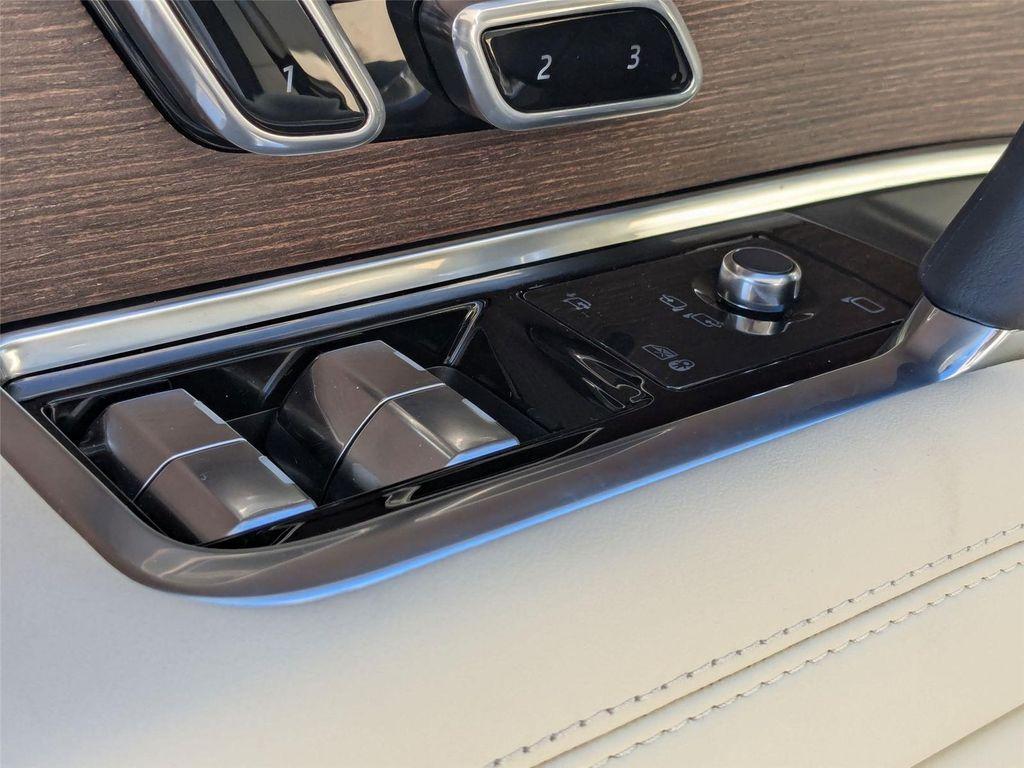 new 2025 Land Rover Range Rover car, priced at $145,630
