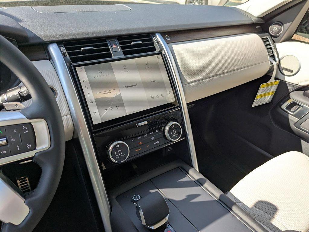 new 2025 Land Rover Discovery car, priced at $79,268