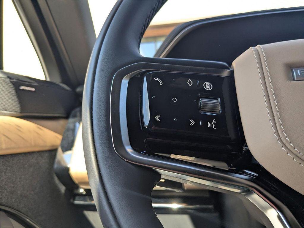 new 2025 Land Rover Range Rover Sport car, priced at $92,445