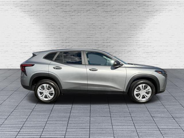 used 2024 Chevrolet Trax car, priced at $17,999