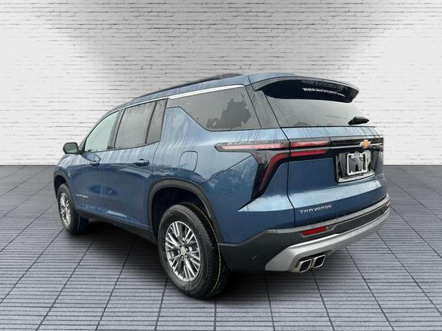 new 2025 Chevrolet Traverse car, priced at $42,495
