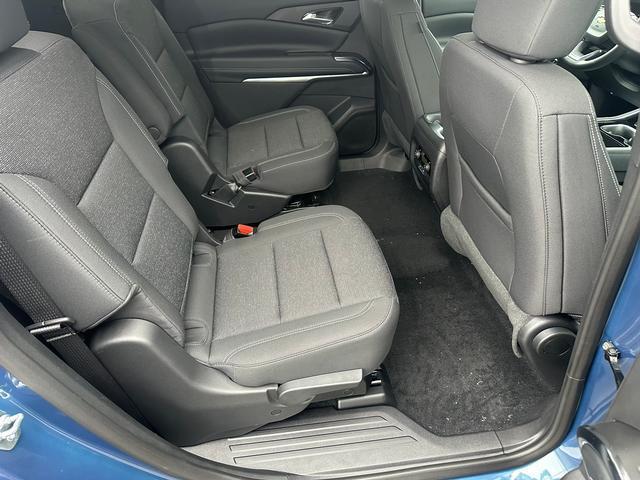 new 2025 Chevrolet Traverse car, priced at $42,495