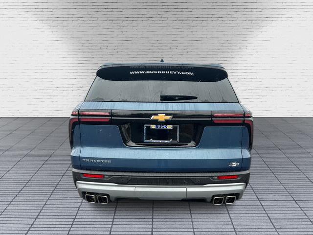 new 2025 Chevrolet Traverse car, priced at $42,495