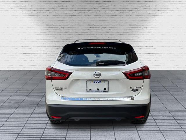 used 2022 Nissan Rogue Sport car, priced at $21,999