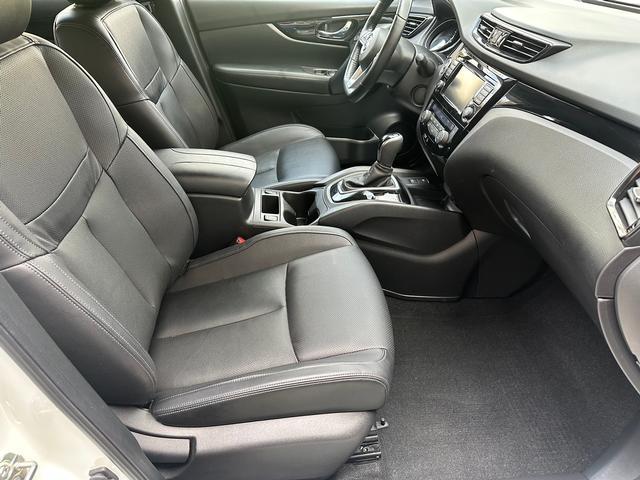 used 2022 Nissan Rogue Sport car, priced at $21,999