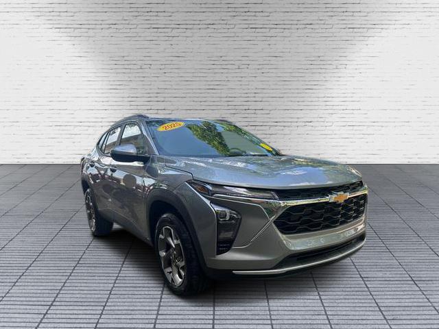 new 2025 Chevrolet Trax car, priced at $23,150