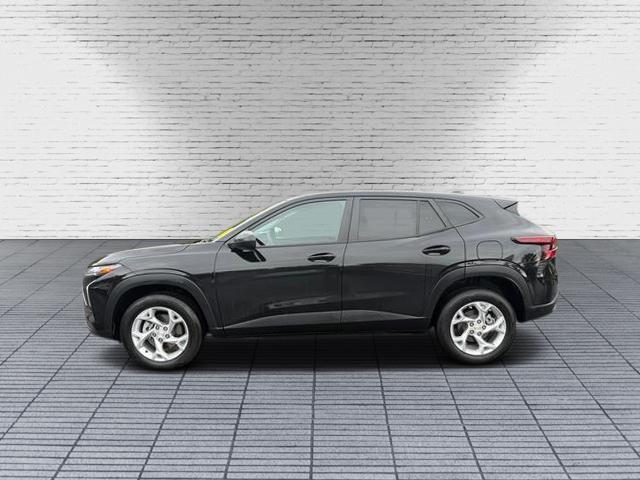used 2024 Chevrolet Trax car, priced at $19,999