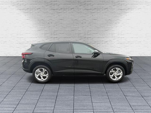 used 2024 Chevrolet Trax car, priced at $19,999