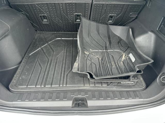 used 2023 Chevrolet Equinox car, priced at $19,999