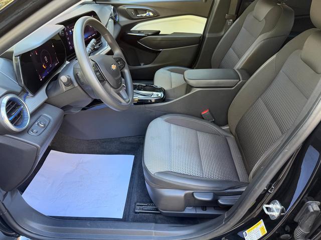 used 2024 Chevrolet Trax car, priced at $19,999