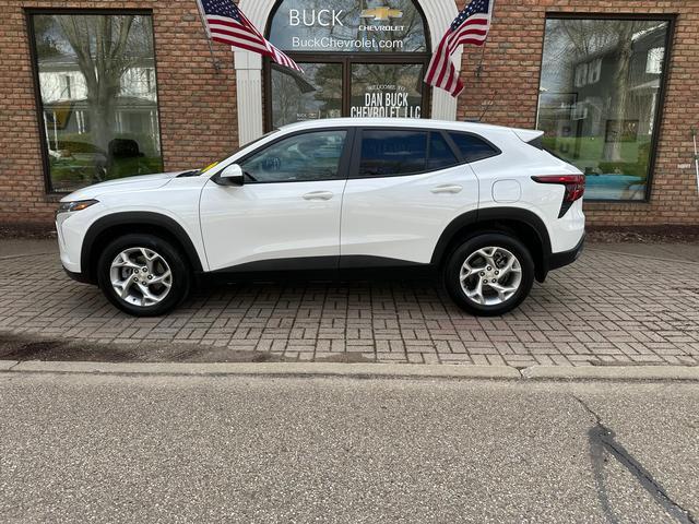 used 2024 Chevrolet Trax car, priced at $20,999
