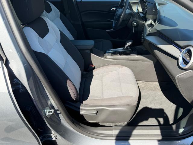 used 2024 Chevrolet Trax car, priced at $17,999