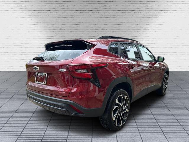 new 2025 Chevrolet Trax car, priced at $25,395