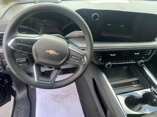 new 2025 Chevrolet Suburban car, priced at $67,085